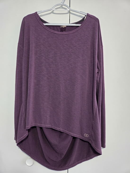 CALIA by Carrie Underwood Tops - Calia by Carrie Underwood XXL Purple Long Sleeve Twist Back Performance Top